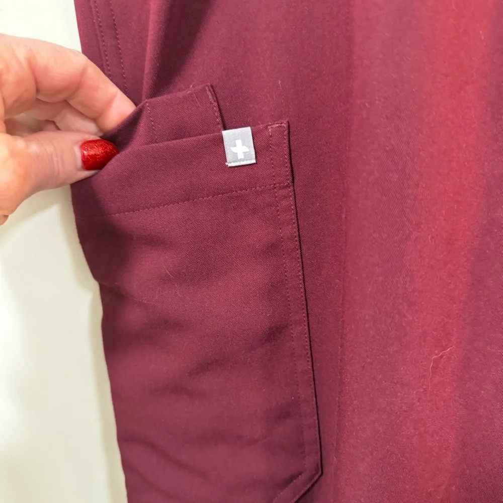 FIGS Kade men’s scrub pants burgandy maroon drawstring mens MEDIUM